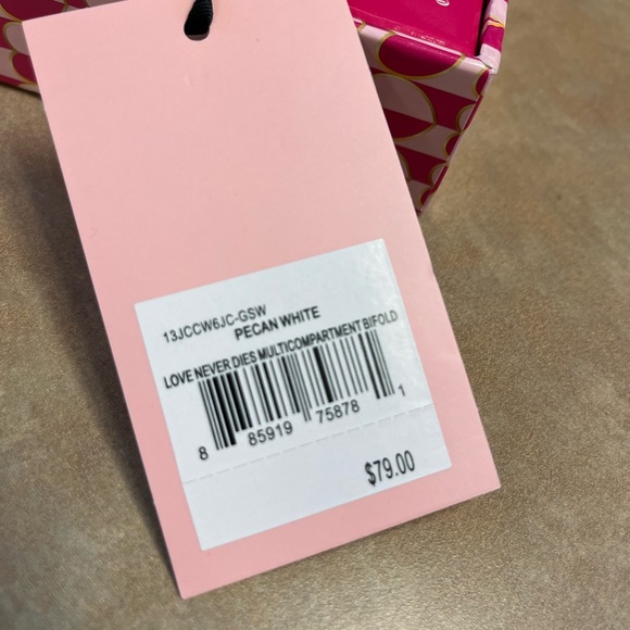 Juicy Couture Love Never Dies Bifold Wallet NWT - Picture 4 of 5